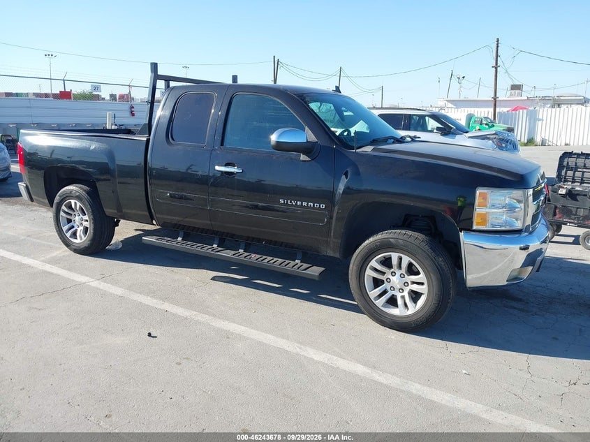 2013 CHEVROLET SILVERADO 1500 LT | 1GCRCSE07DZ355378 | UPCARS