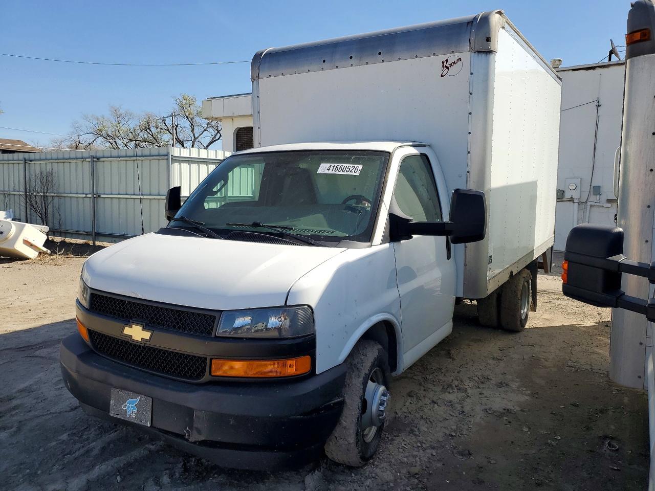 2018 CHEVROLET EXPRESS BOX TRUCK | 1GB3GRCG0J1173197 | UPCARS