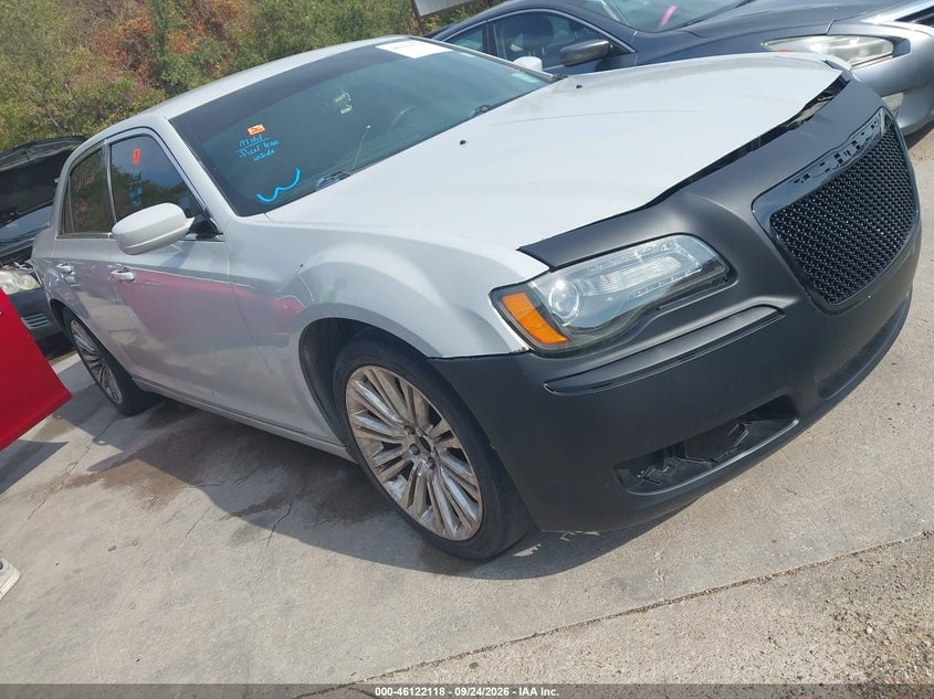 2014 CHRYSLER 300 | 2C3CCAAG3EH345732 | UPCARS