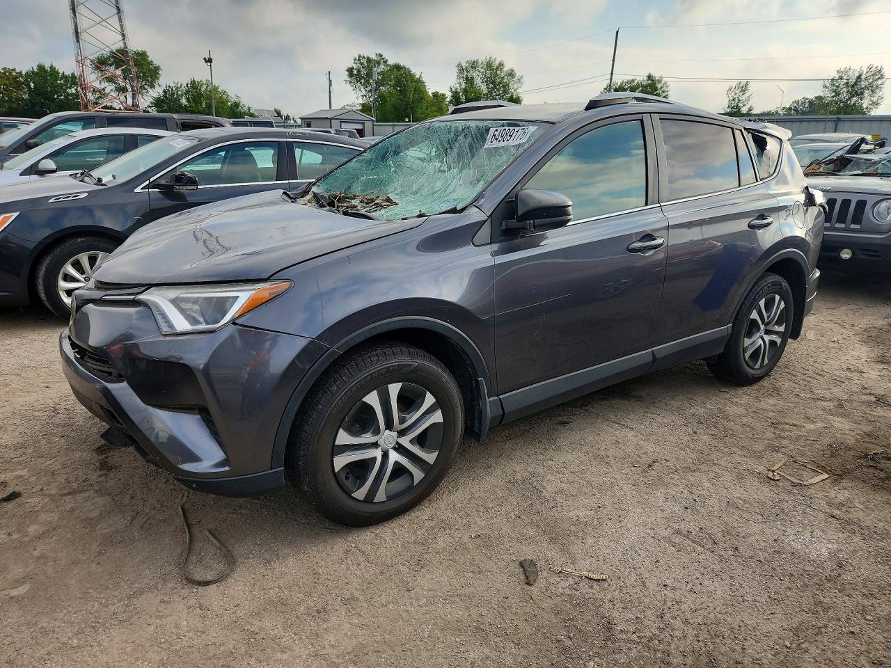 2017 TOYOTA RAV4 LE | JTMBFREV4HD205549 | UPCARS