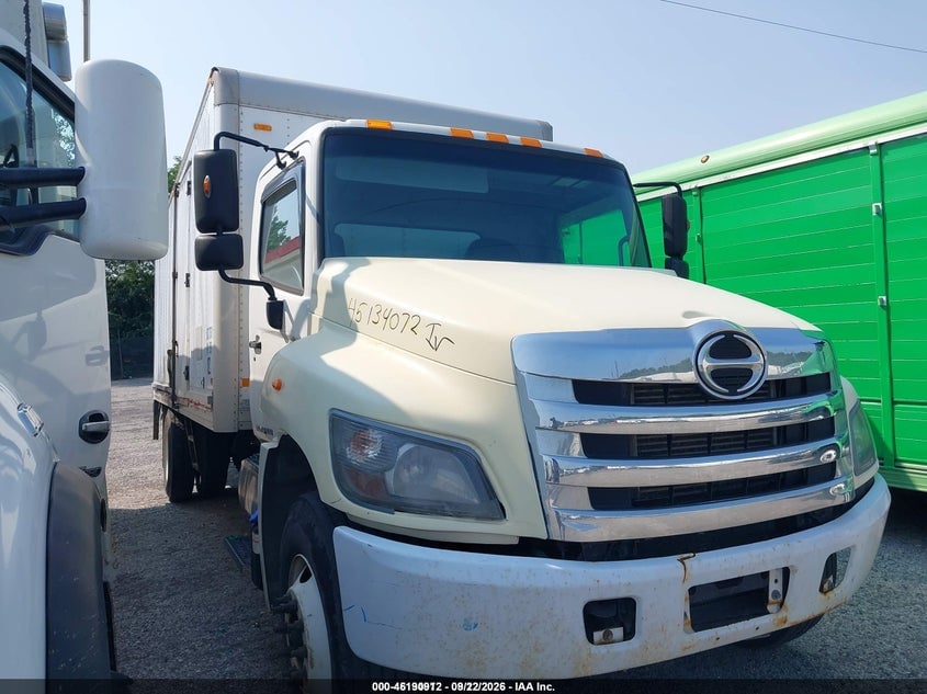2015 HINO HINO 338 | 5PVNV8JV0F4S54972 | UPCARS