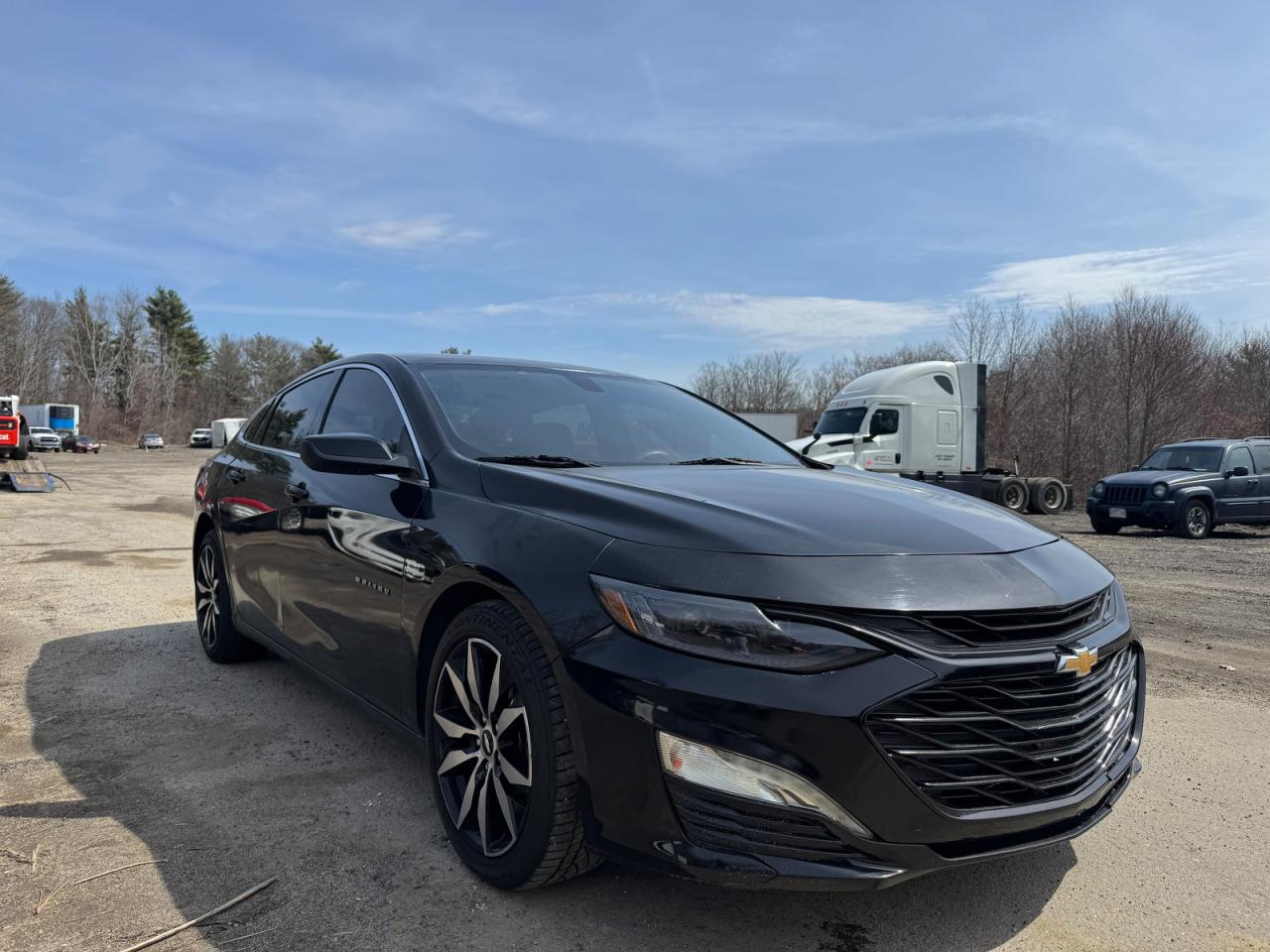 2019 CHEVROLET MALIBU LT | 1G1ZD5ST5KF135693 | UPCARS
