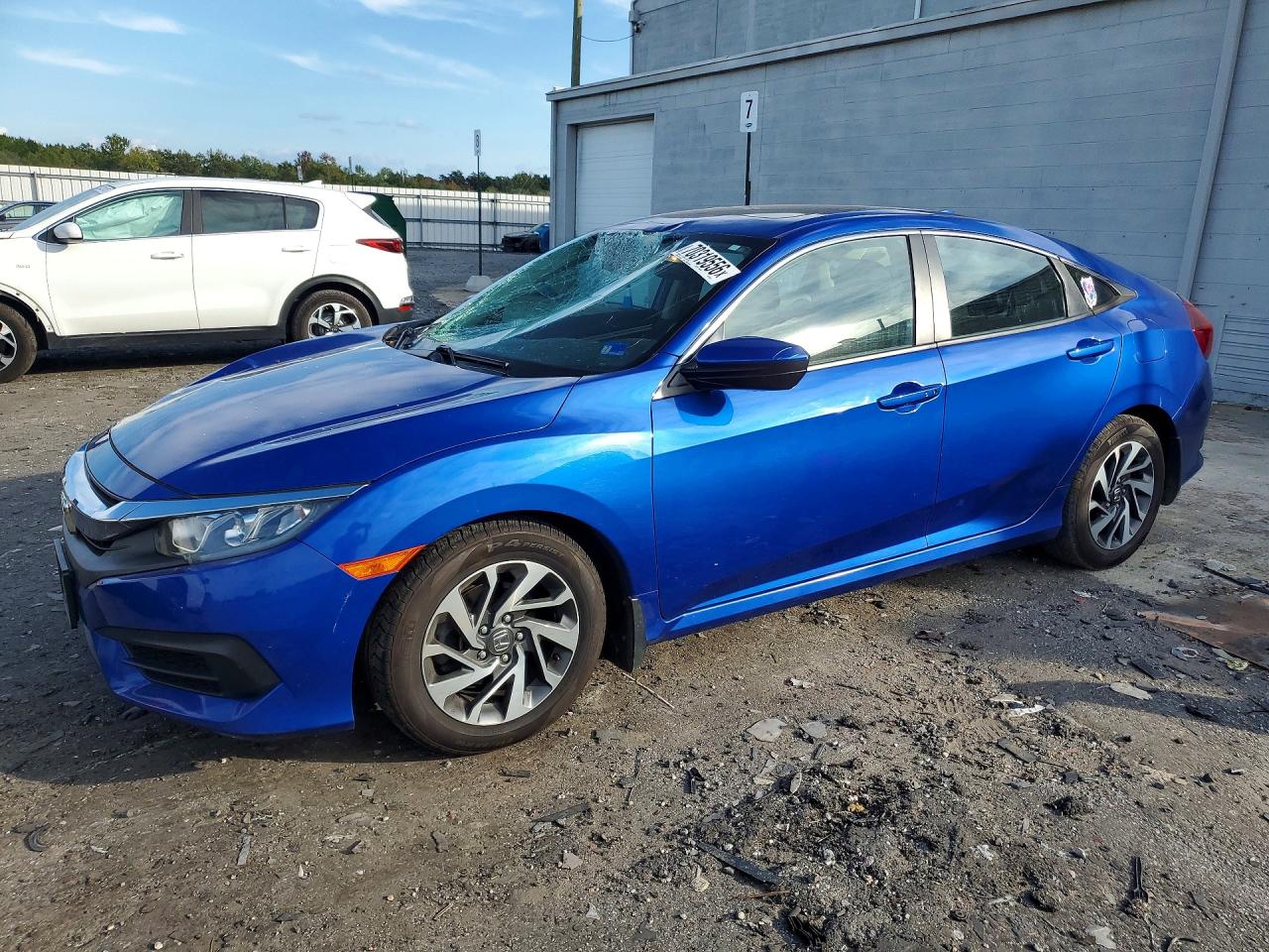 2018 HONDA CIVIC EX | 2HGFC2F78JH508328 | UPCARS