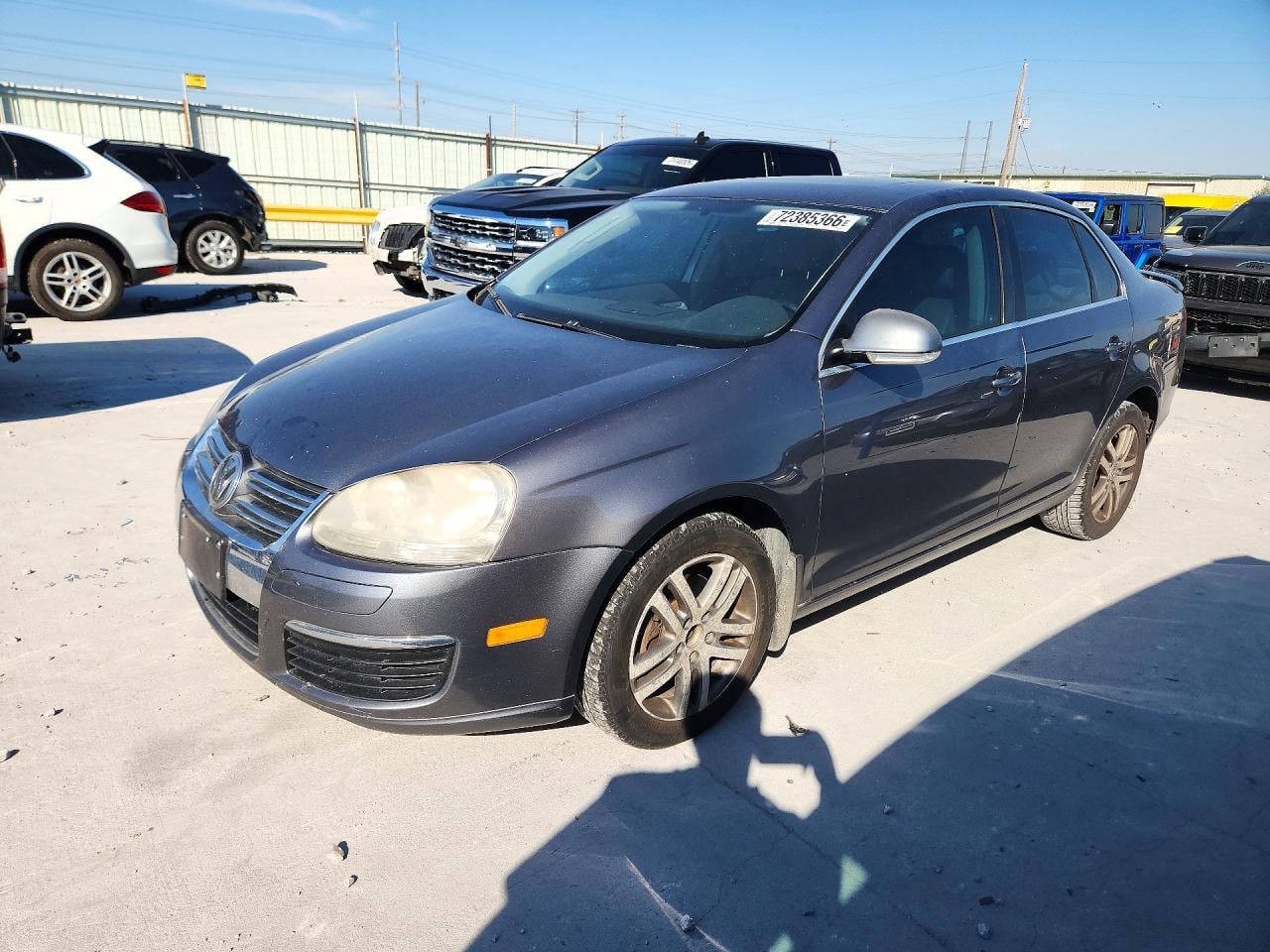 2006 VOLKSWAGEN JETTA 2.5L LEATHER | 3VWDF71K26M631344 | UPCARS