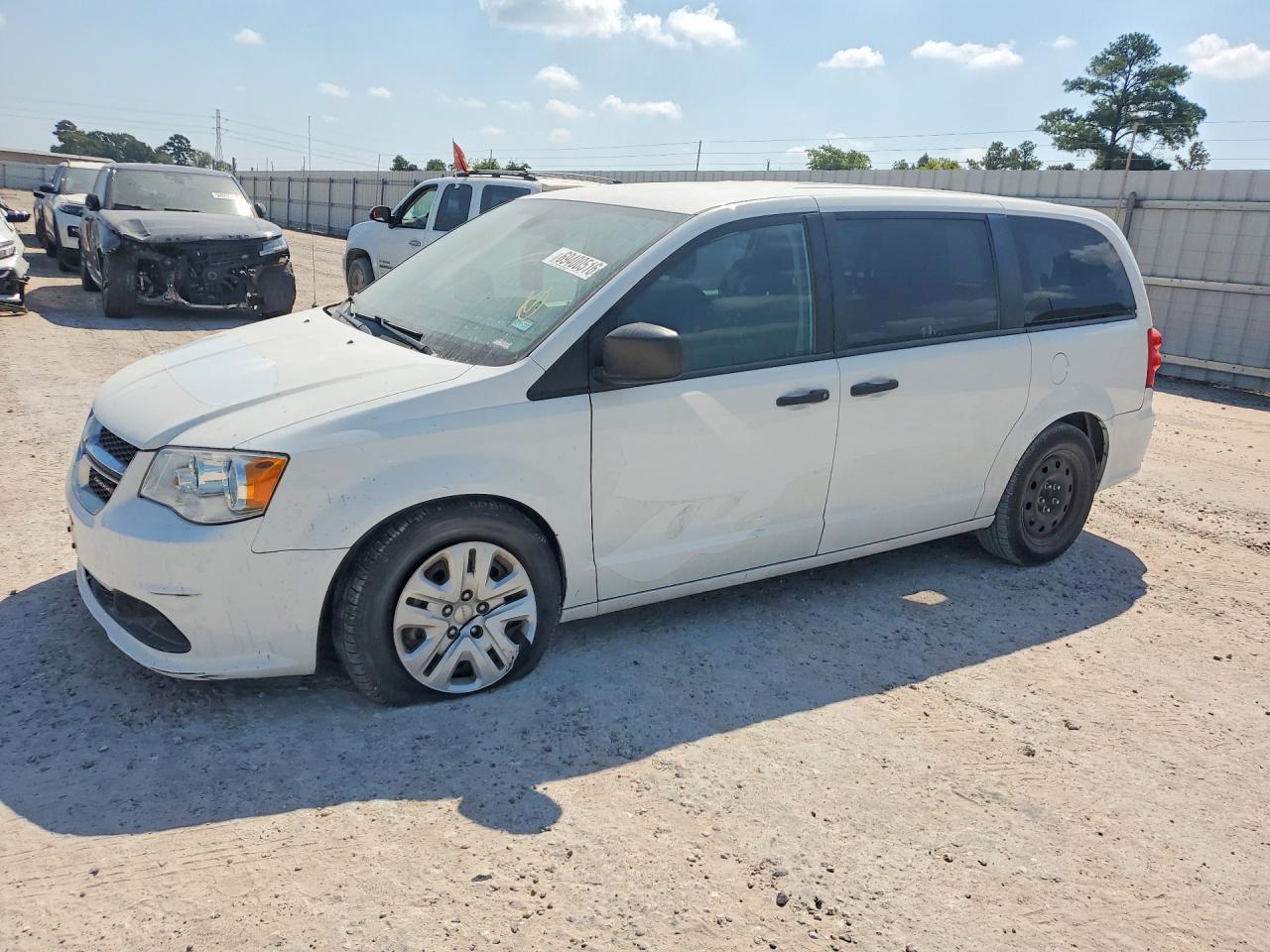 2019 DODGE CARAVAN SE | 2C4RDGBG3KR799182 | UPCARS