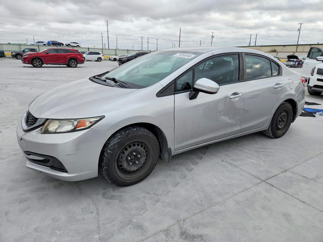 2015 HONDA CIVIC LX | 19XFB2E50FE013674 | UPCARS
