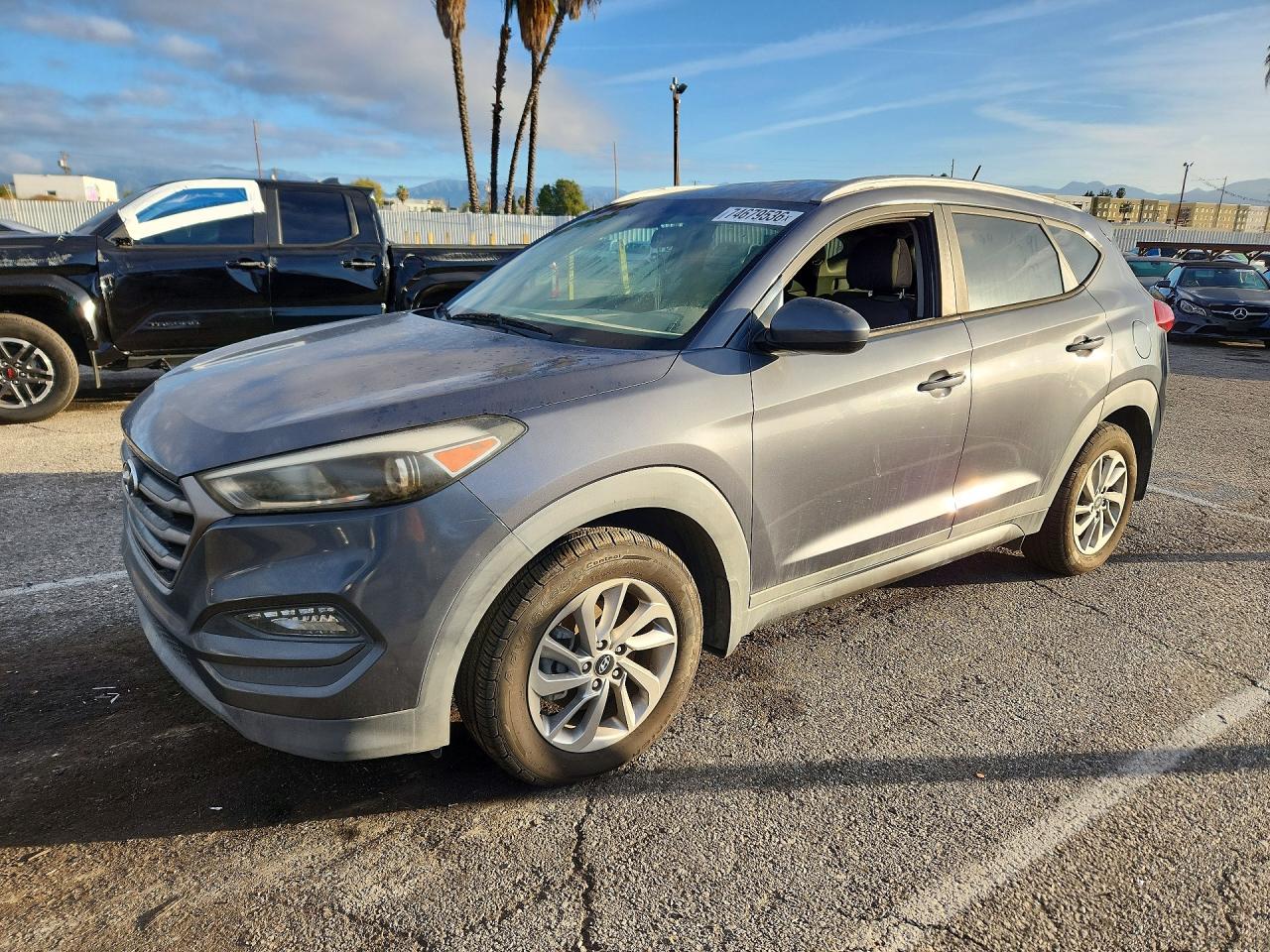 2016 HYUNDAI TUCSON SE | KM8J33A43GU136426 | UPCARS