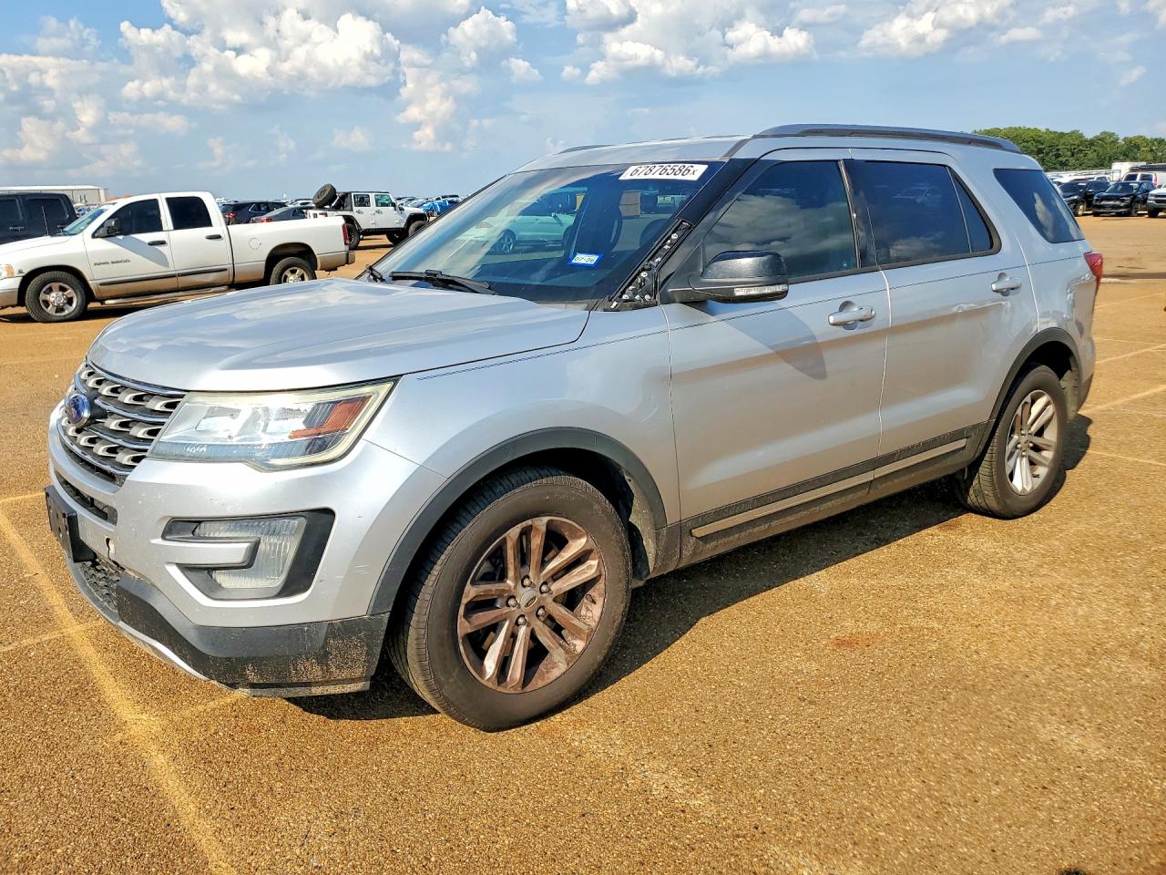 2016 FORD EXPLORER XLT | 1FM5K7D88GGB33529 | UPCARS
