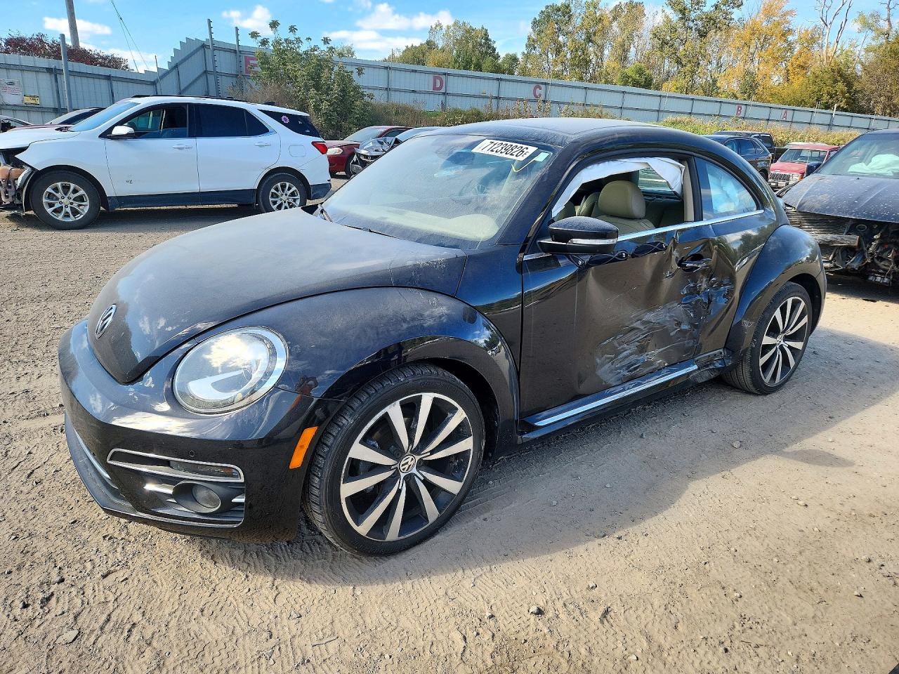 2018 VOLKSWAGEN BEETLE SE | 3VWJD7AT4JM712288 | UPCARS