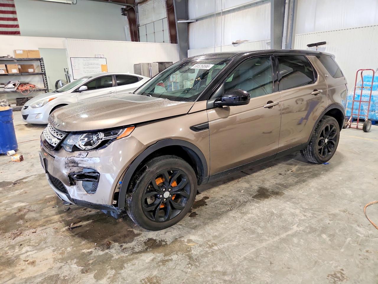 2016 LAND ROVER DISCOVERY HSE | SALCR2BG2GH564102 | UPCARS