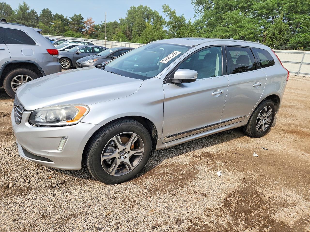 2014 VOLVO XC60 T6 | YV4902DZ8E2513517 | UPCARS