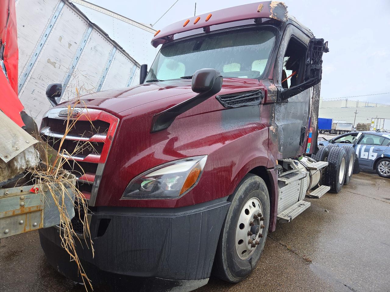 2020 FREIGHTLINER ALL OTHER SEMI TRUCK | 1FUJHLDV2LLLL1761 | UPCARS