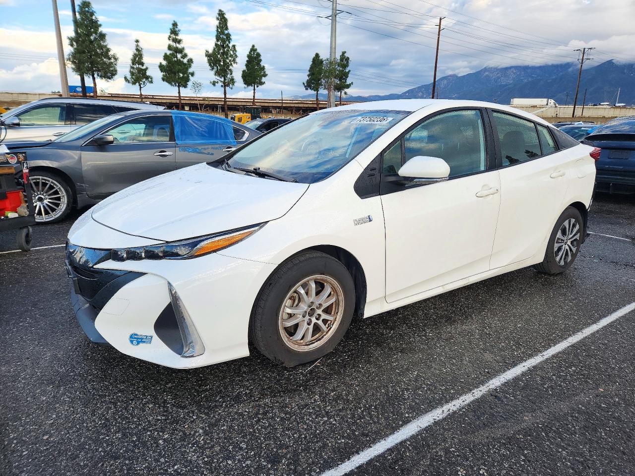 2021 TOYOTA PRIUS LE | JTDKAMFP6M3192319 | UPCARS