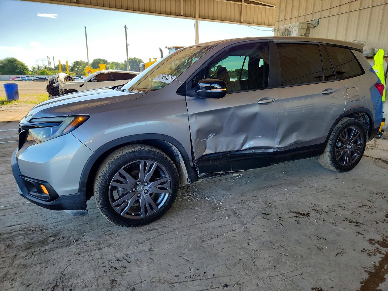 2021 HONDA PASSPORT EXL | 5FNYF7H58MB010566 | UPCARS
