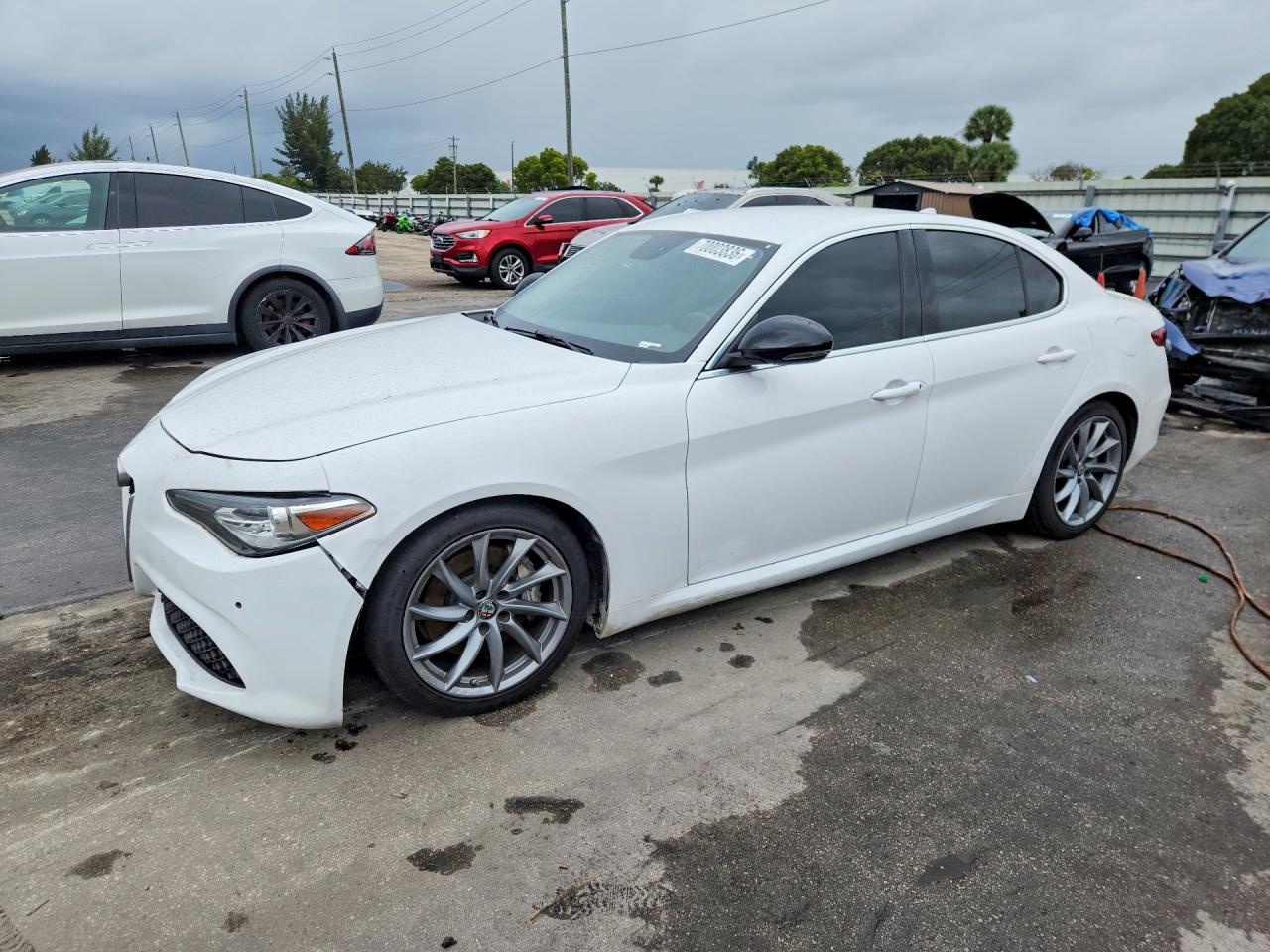 2017 ALFA ROMEO GIULIA | ZARFAEBN8H7555123 | UPCARS