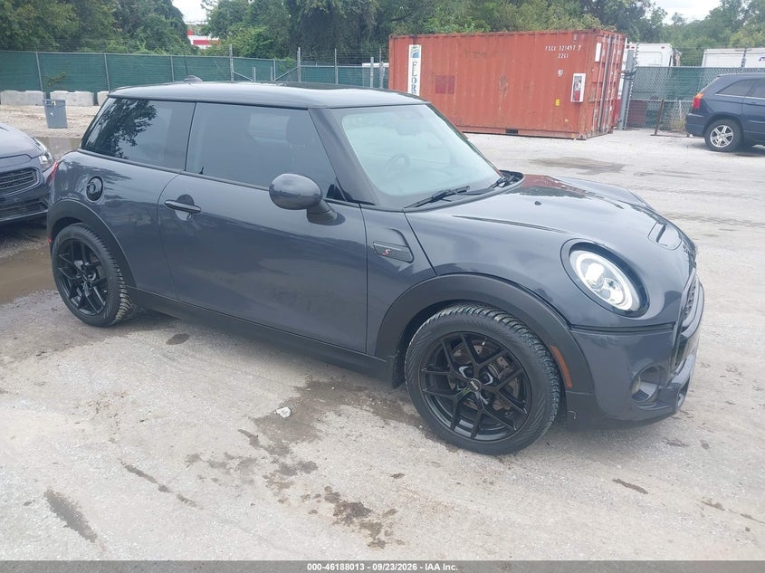 2014 MINI HARDTOP COOPER S | WMWXM7C5XET986269 | UPCARS