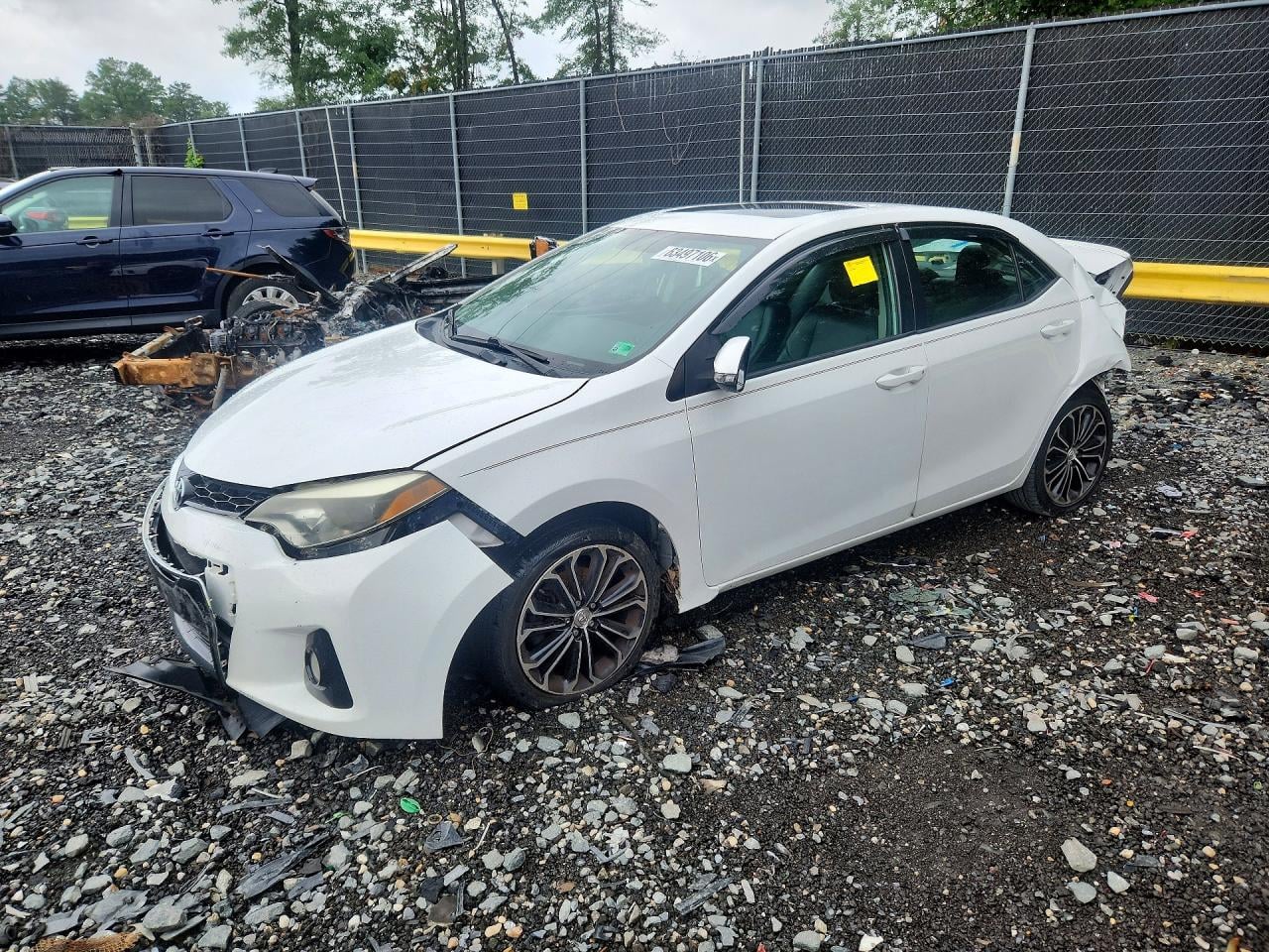 2014 TOYOTA COROLLA S PLUS | 2T1BURHE2EC033757 | UPCARS