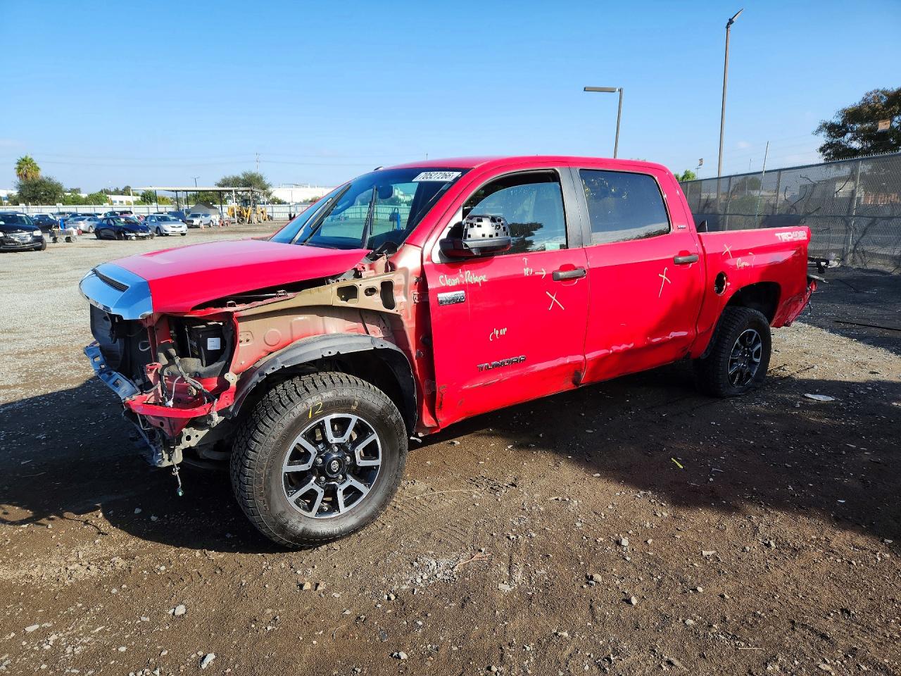 2015 TOYOTA TUNDRA SR5 | 5TFDW5F1XFX464846 | UPCARS
