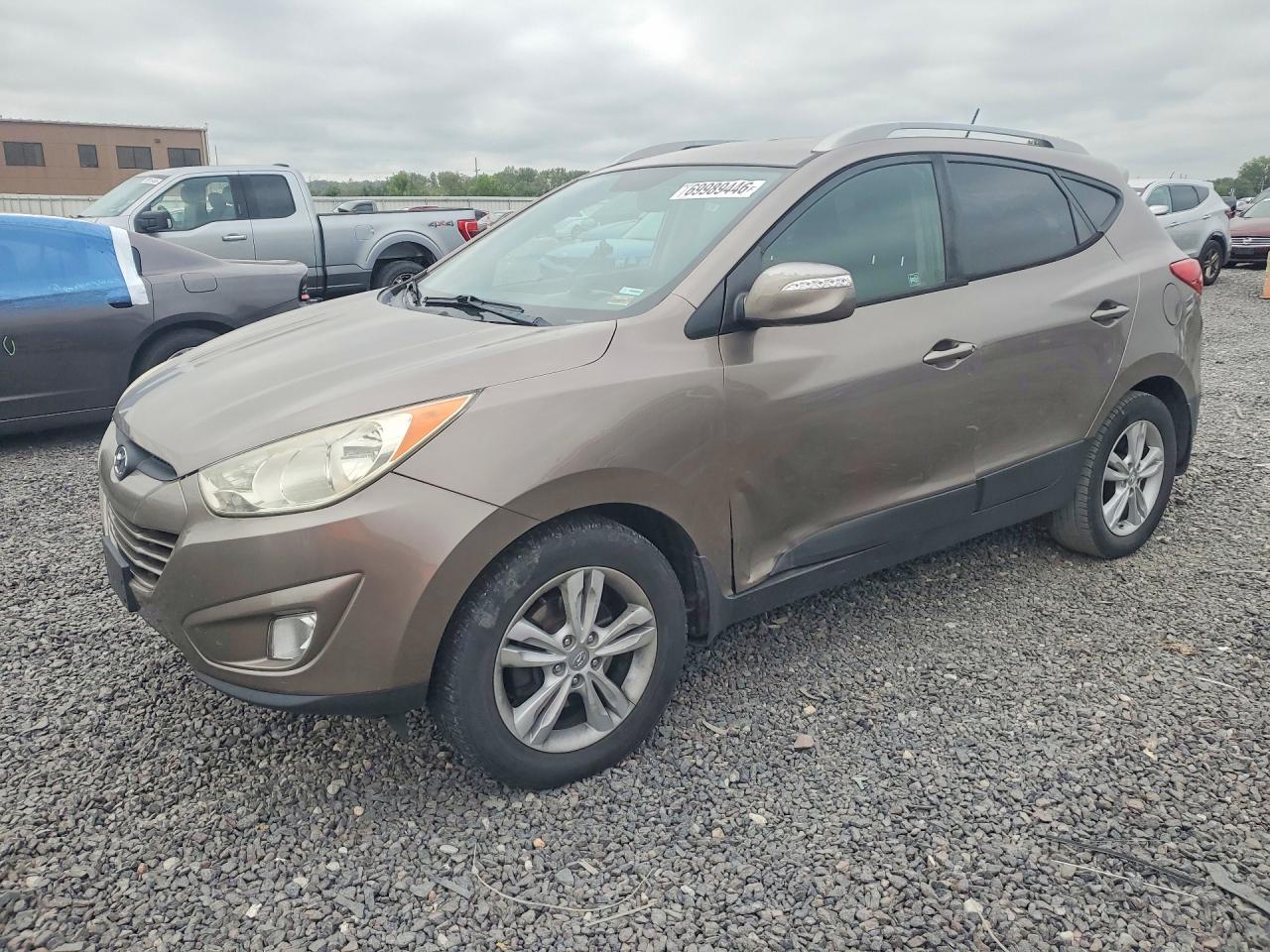 2013 HYUNDAI TUCSON GLS | KM8JU3AC8DU557493 | UPCARS