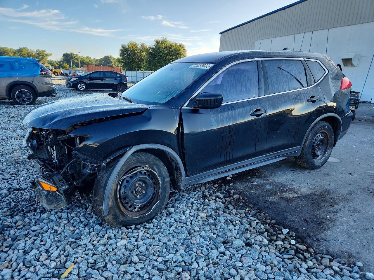 2017 NISSAN ROGUE S | JN8AT2MT8HW132450 | UPCARS