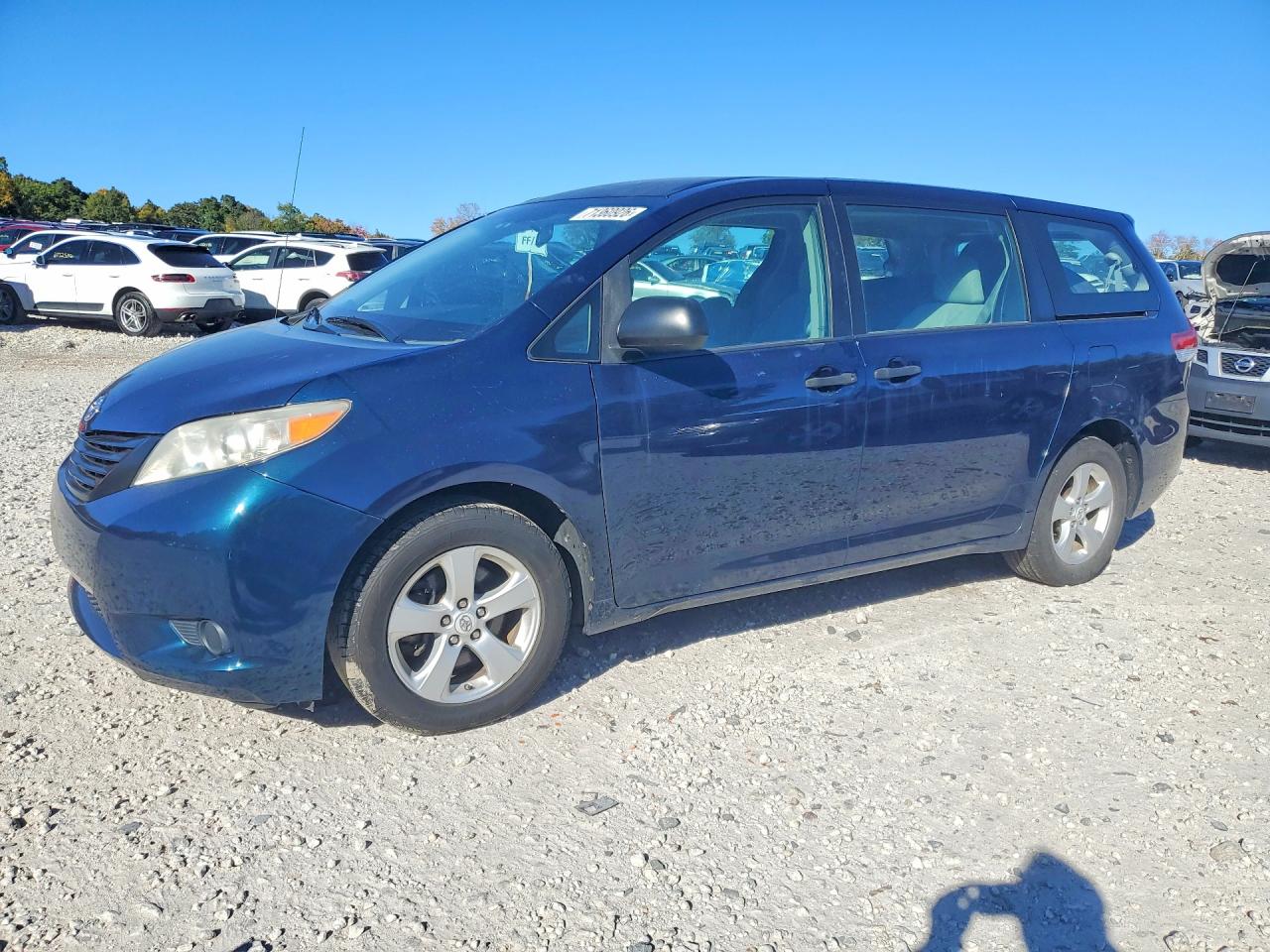 2011 TOYOTA SIENNA BASE 7-PASSENGER | 5TDKA3DCXBS002219 | UPCARS