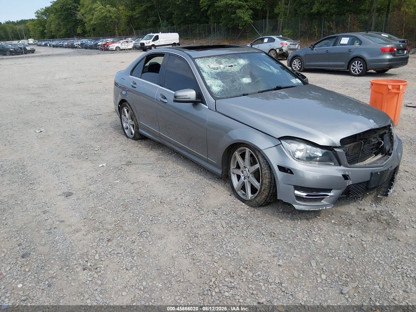 2014 MERCEDES-BENZ C 250 SPORT | WDDGF4HB9EA962105 | UPCARS