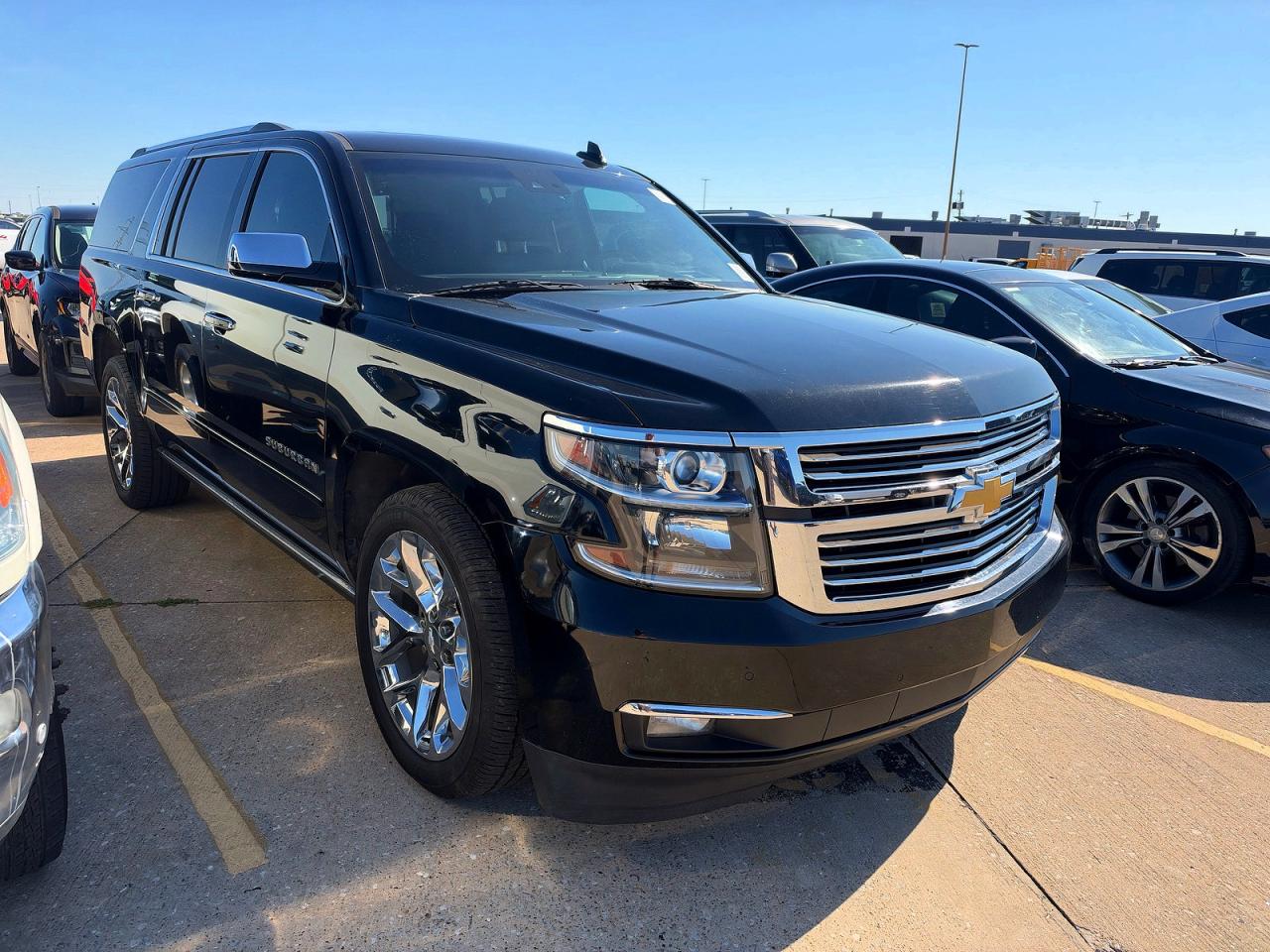 2018 CHEVROLET SUBURBAN K1500 PREMIER | 1GNSKJKC5JR172013 | UPCARS
