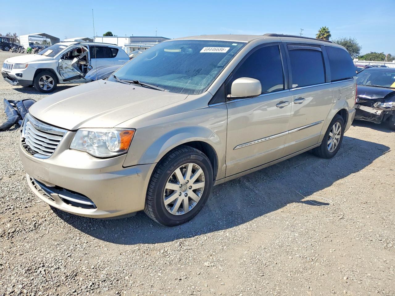 2015 CHRYSLER MINIVAN TOURING | 2C4RC1BG0FR560761 | UPCARS