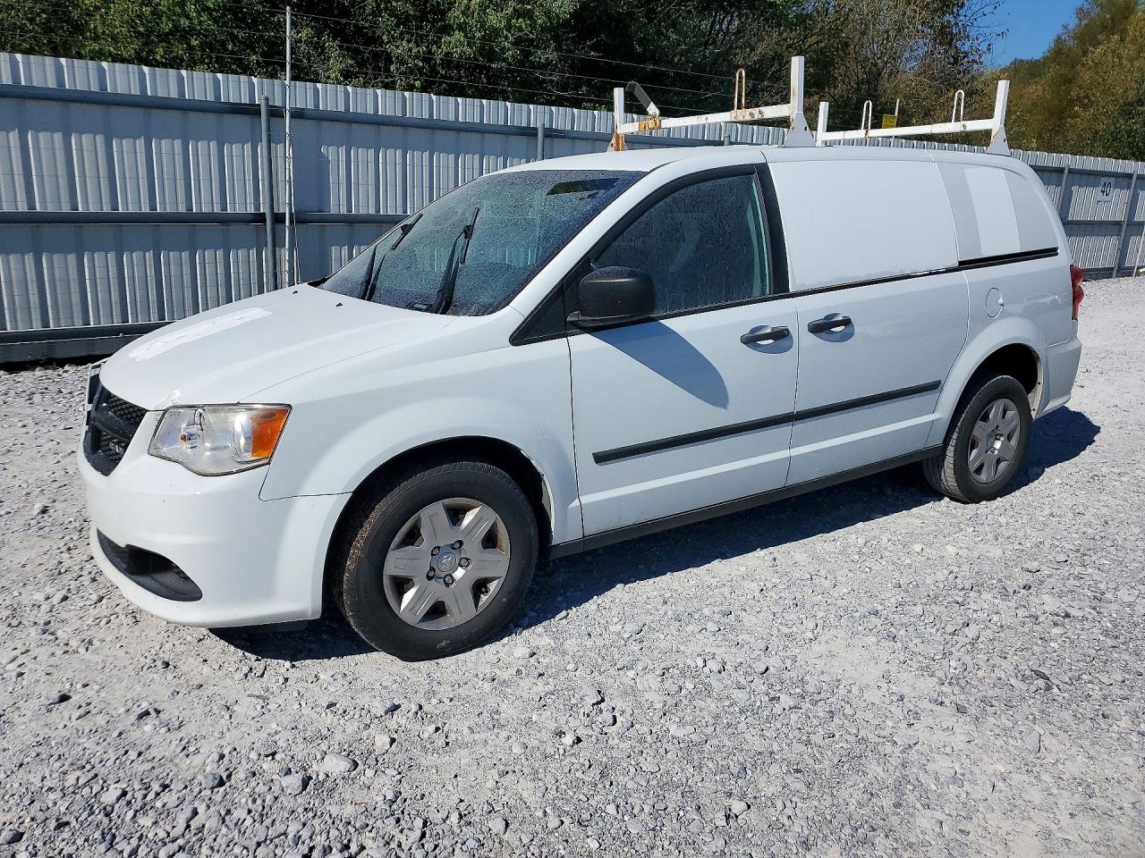 2013 RAM TRADESMAN | 2C4JRGAG5DR816941 | UPCARS