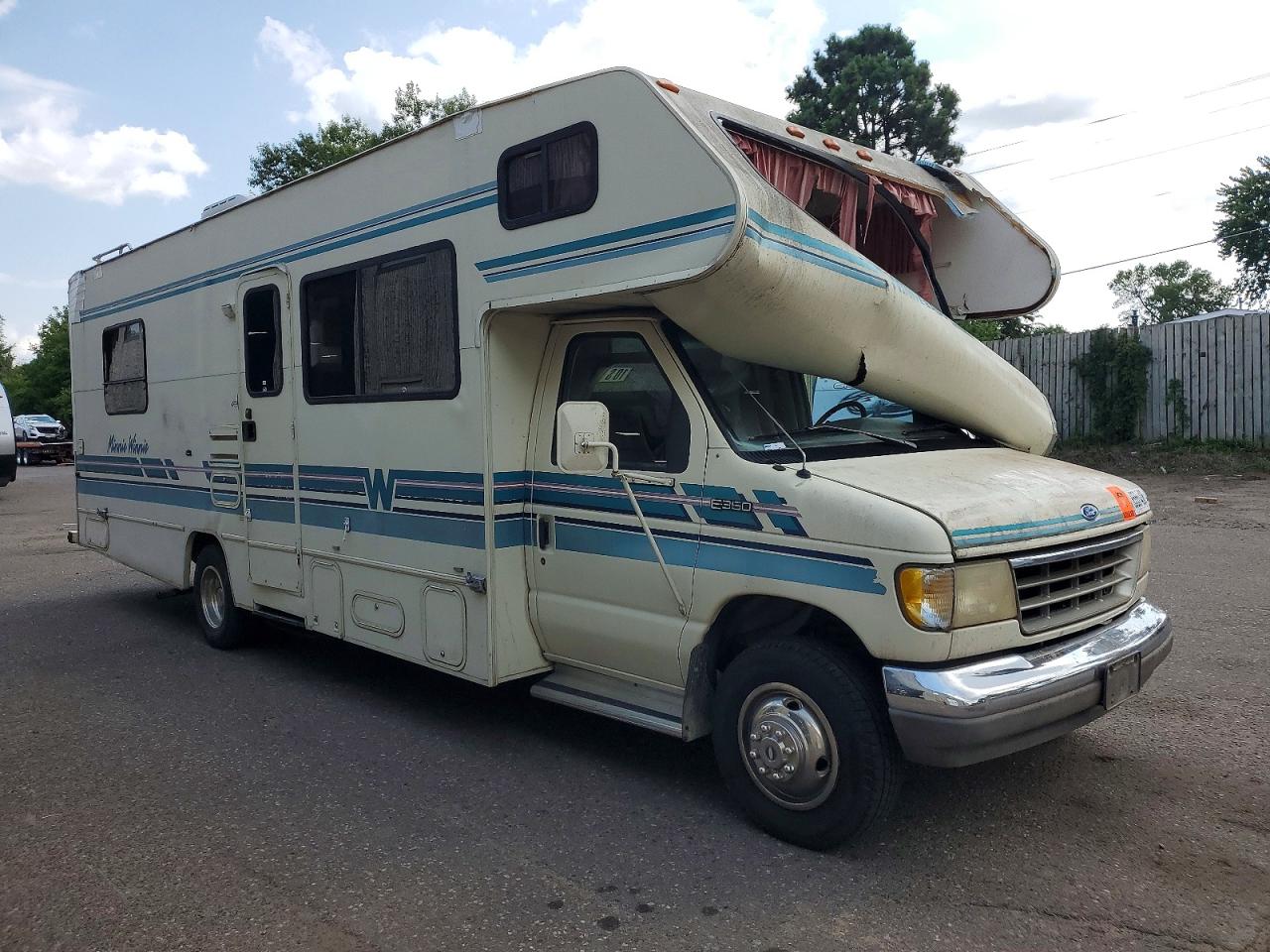 1994 WINNEBAGO MINNIE WINNIE RV | 1FDKE30G8RHA19950 | UPCARS