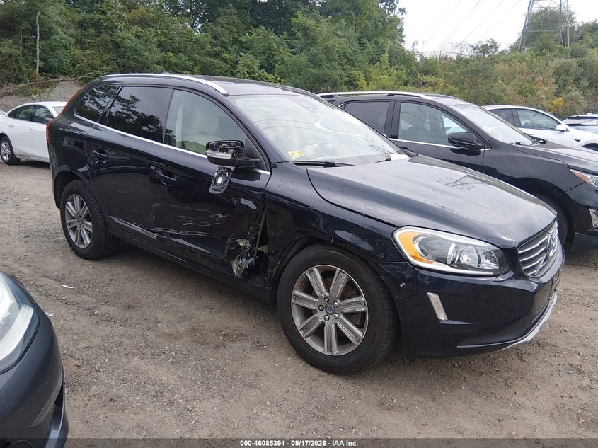 2017 VOLVO XC60 T5 INSCRIPTION | YV440MRU7H2132197 | UPCARS
