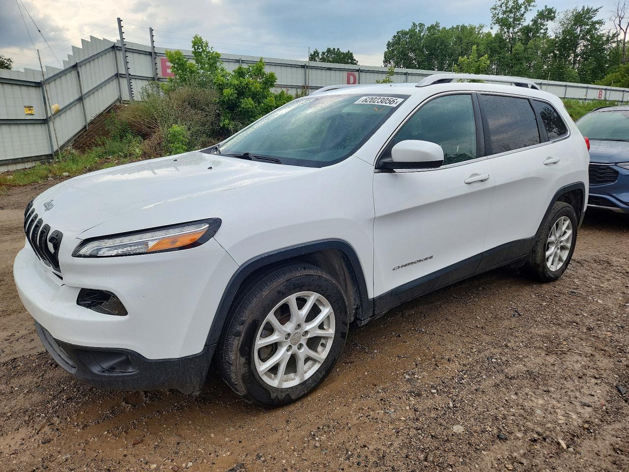 2016 JEEP CHEROKEE LATITUDE | 1C4PJLCBXGW304423 | UPCARS