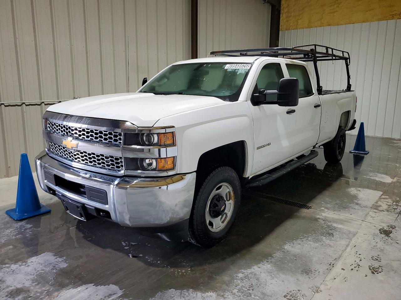 2019 CHEVROLET SILVERADO C2500 HEAVY DUTY | 1GC1CREG2KF182094 | UPCARS