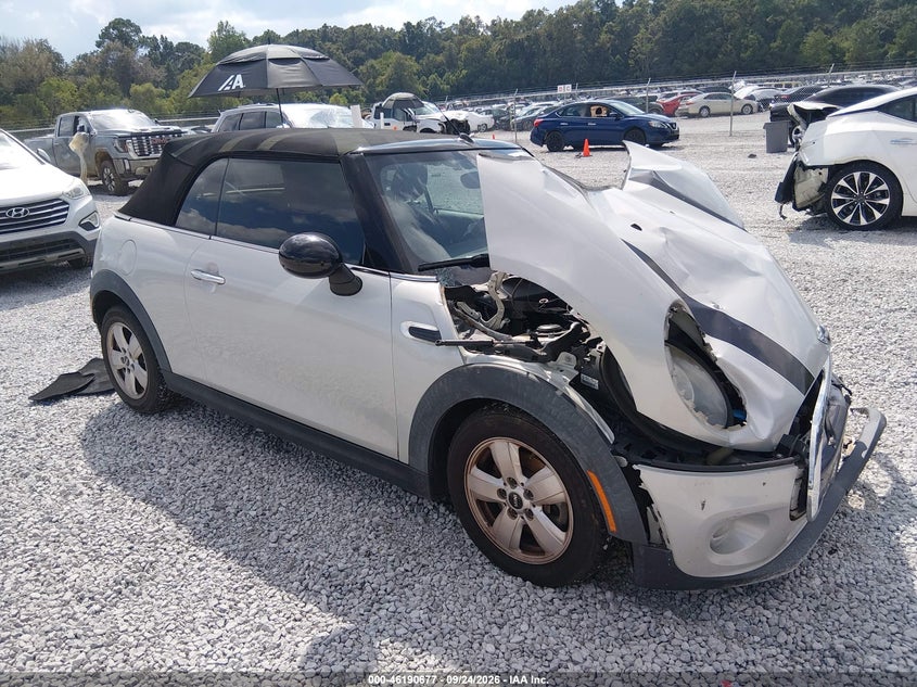 2017 MINI CONVERTIBLE COOPER | WMWWG5C53H3A81340 | UPCARS