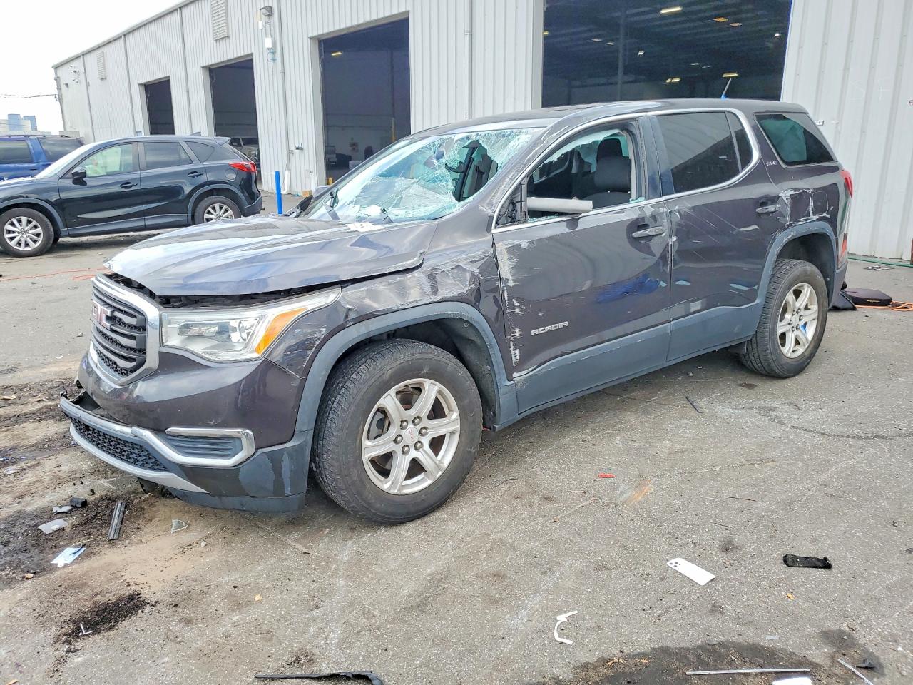 2017 GMC ACADIA SLE | 1GKKNKLA5HZ310070 | UPCARS