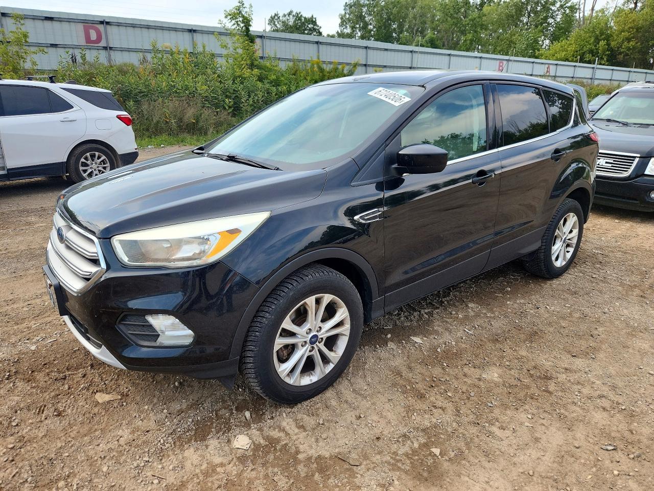 2017 FORD ESCAPE SE | 1FMCU9G93HUD45629 | UPCARS