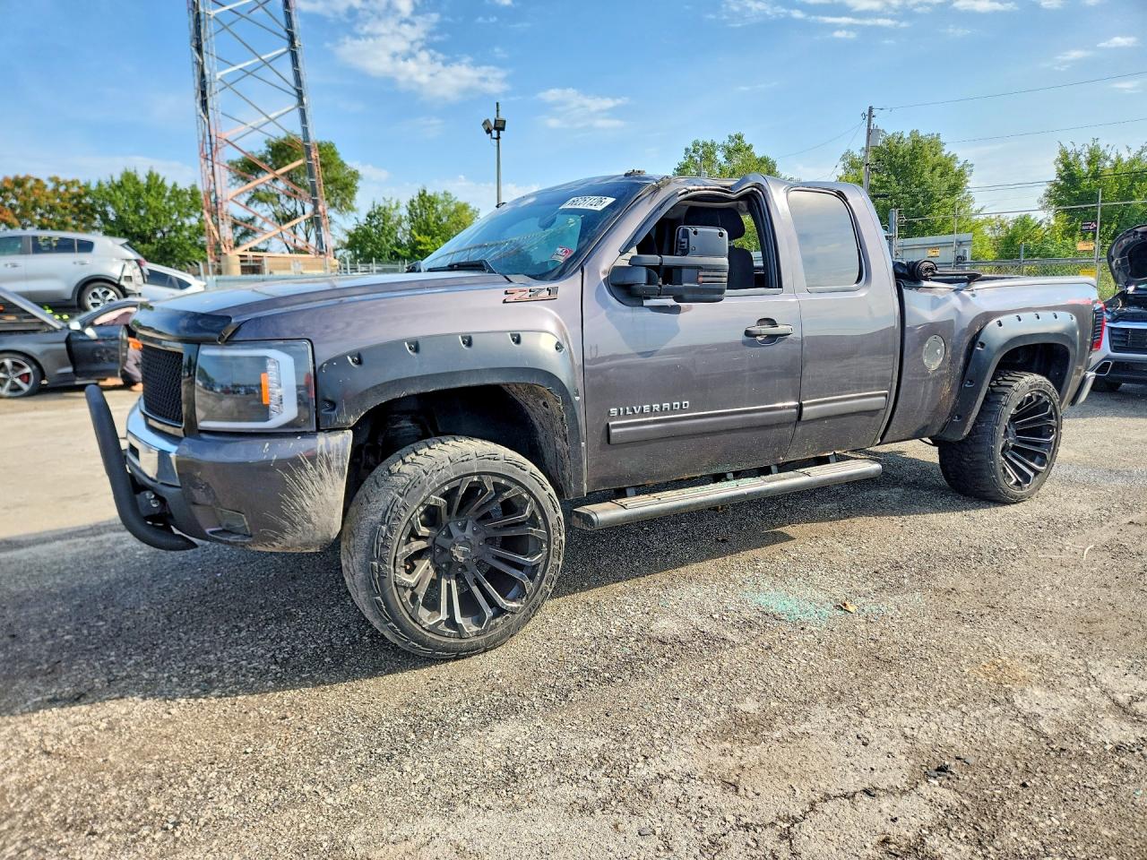 2011 CHEVROLET SILVERADO K1500 LT | 1GCRKSE3XBZ362304 | UPCARS