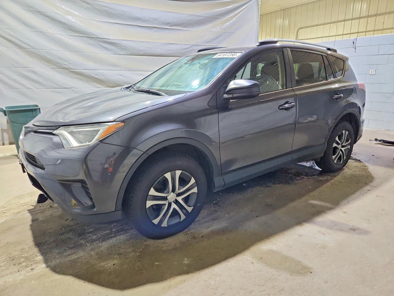 2018 TOYOTA RAV4 LE | JTMBFREV6JJ244022 | UPCARS