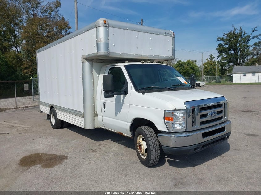 2009 FORD E-450 CUTAWAY | 1FDXE45S89DA10956 | UPCARS