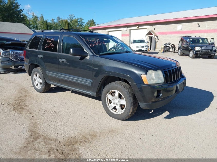 2005 JEEP GRAND CHEROKEE LAREDO | 1J4GR48K65C560171 | UPCARS