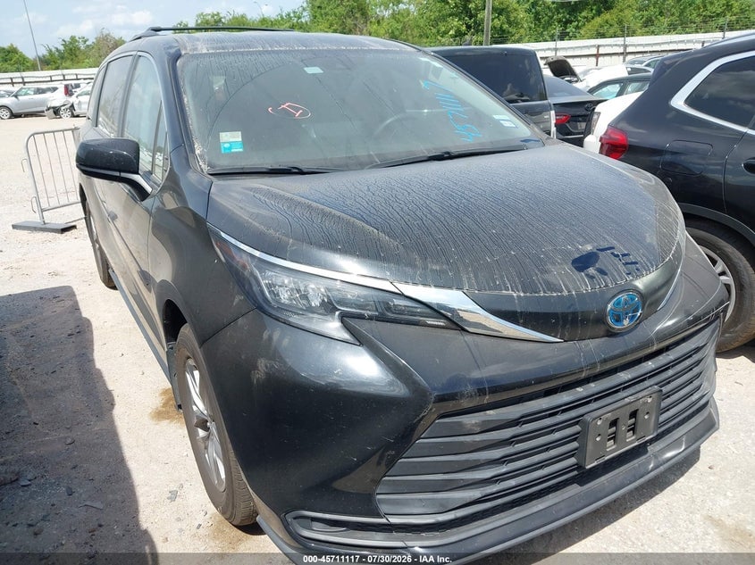 2024 TOYOTA SIENNA LE | 5TDKRKEC5RS188554 | UPCARS