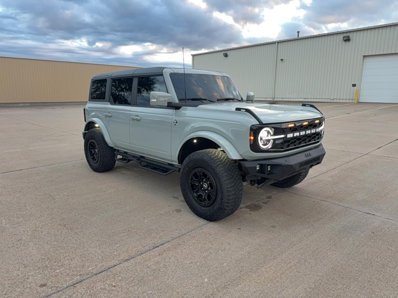 2024 FORD BRONC OUTER BANKS | 1FMEE8BP8RLA33402 | UPCARS