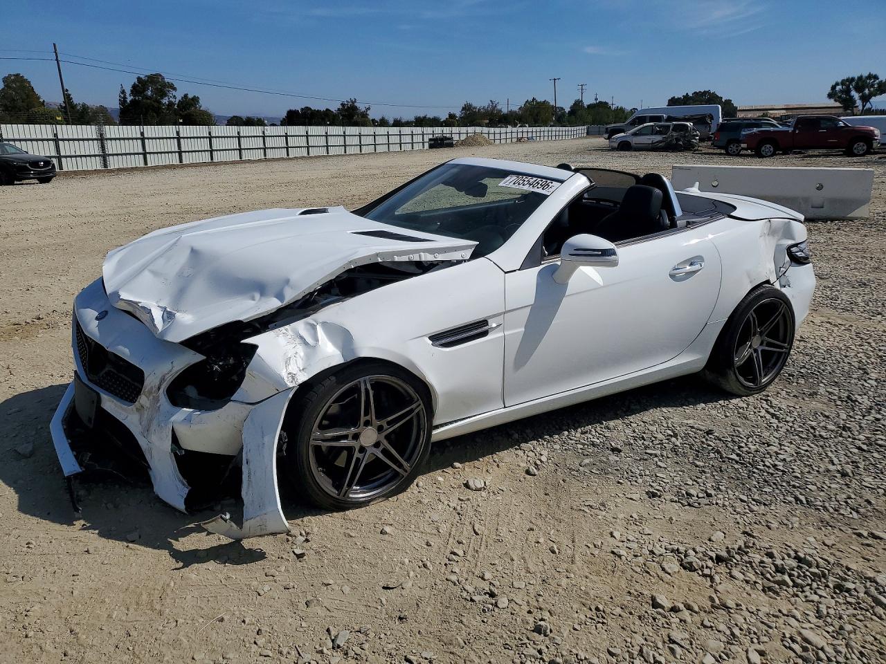2017 MERCEDES-BENZ SLC-CLASS 300 | WDDPK3JA4HF139872 | UPCARS