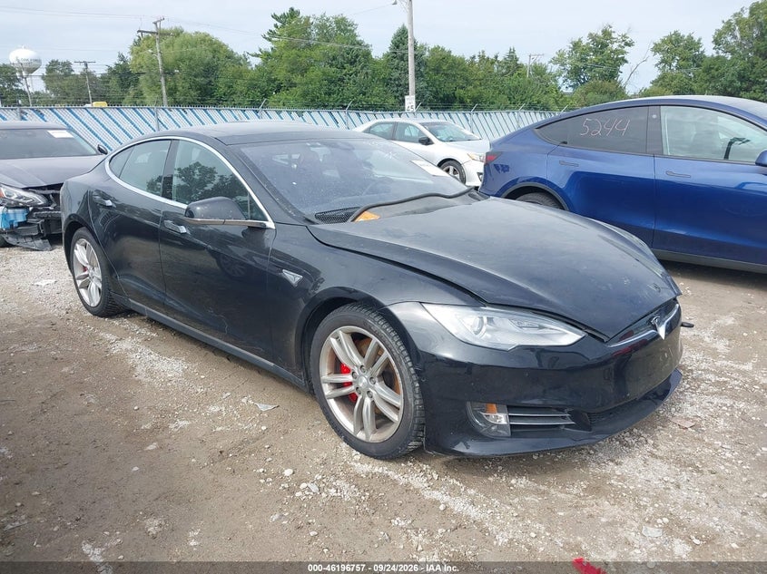 2015 TESLA MODEL S 85D/P85D/P90D | 5YJSA1H48FF095744 | UPCARS