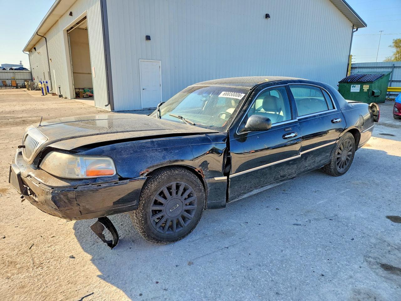 2003 LINCOLN TOWNCAR EXECUTIVE | 1LNHM81W13Y612265 | UPCARS