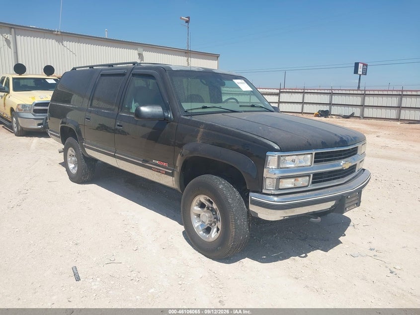 1998 CHEVROLET SUBURBAN 2500 | 1GNGK26J1WJ309197 | UPCARS