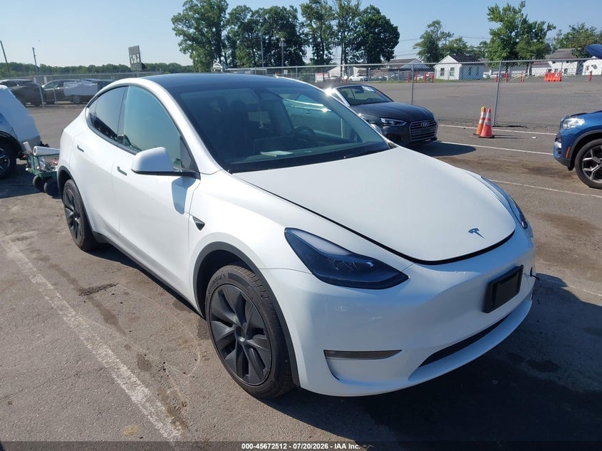 2024 TESLA MODEL Y LONG RANGE DUAL MOTOR ALL-WHEEL DRIVE | 7SAYGDEE9RF152273 | UPCARS