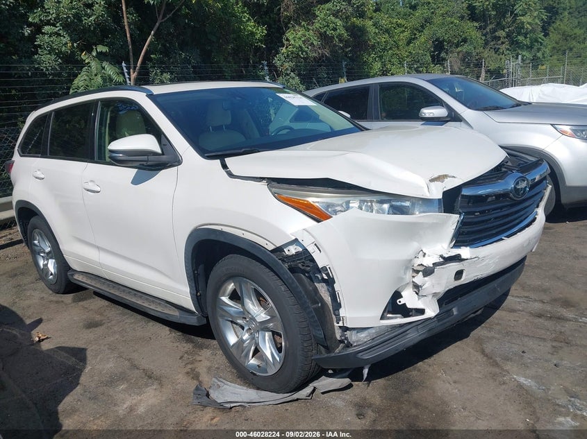 2015 TOYOTA HIGHLANDER LIMITED PLATINUM V6 | 5TDYKRFH2FS110150 | UPCARS