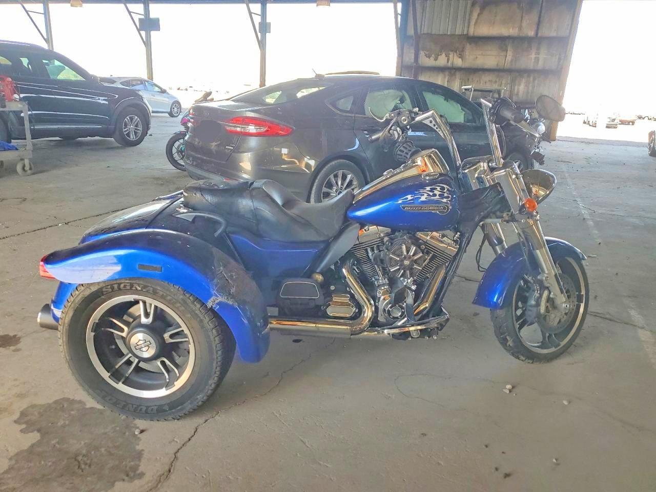 2015 HARLEY-DAVIDSON FL FREE WHEELER | 1HD1MCM38FB859556 | UPCARS