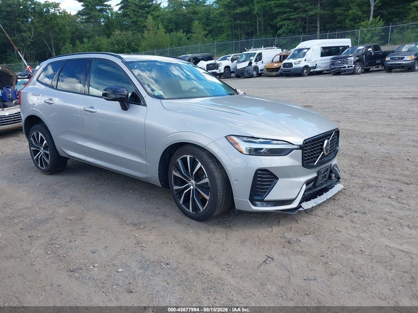 2023 VOLVO XC60 B5 PLUS DARK THEME | YV4L12RWXP1336320 | UPCARS